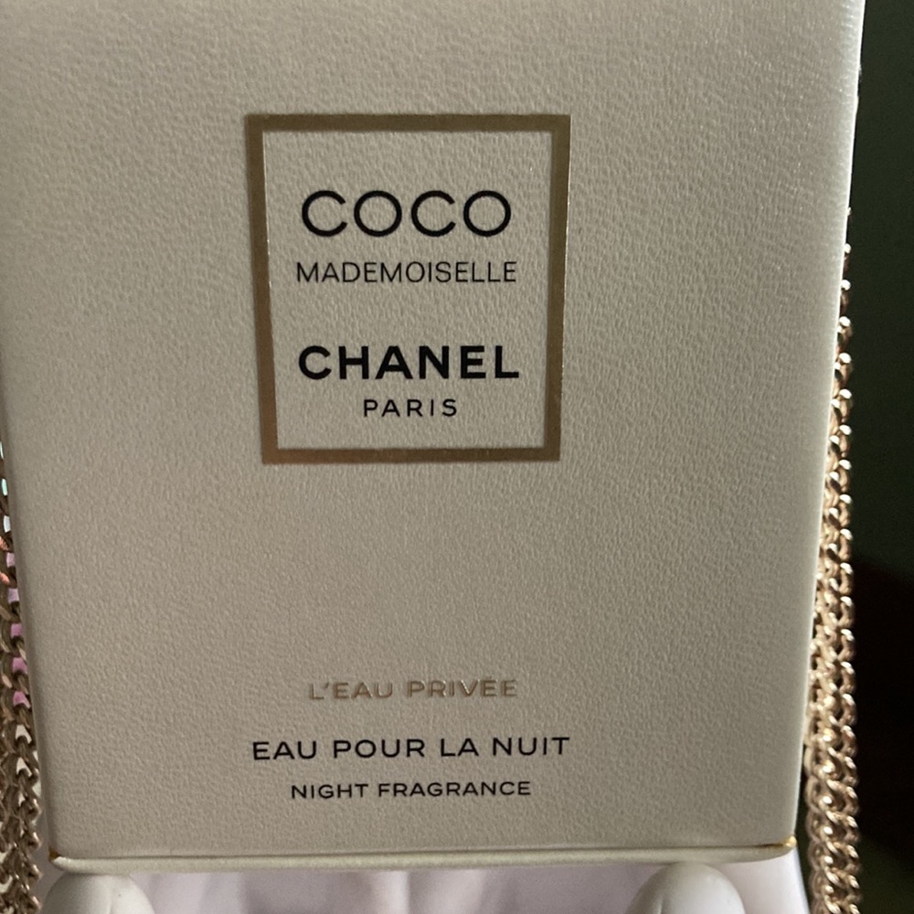 CHANEL FRAGRANCE CROSS BODY🖤 - Picture 2 of 6